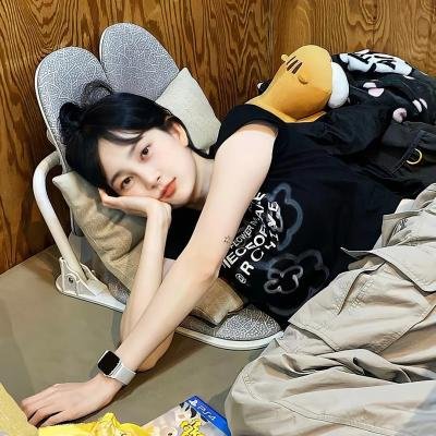 阿黛服装